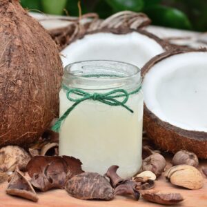 ACEITE DE COCO. VENTAJAS E INCONVENIENTES