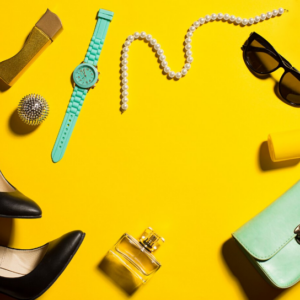 COMPLETA TU LOOK CON LOS MEJORES ACCESORIOS Y COMPLEMENTOS