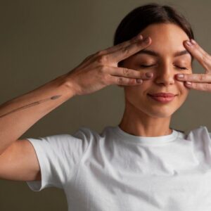 YOGA FACIAL: DESCUBRE LOS MEJORES BENEFICIOS DEL YOGA FACIAL
